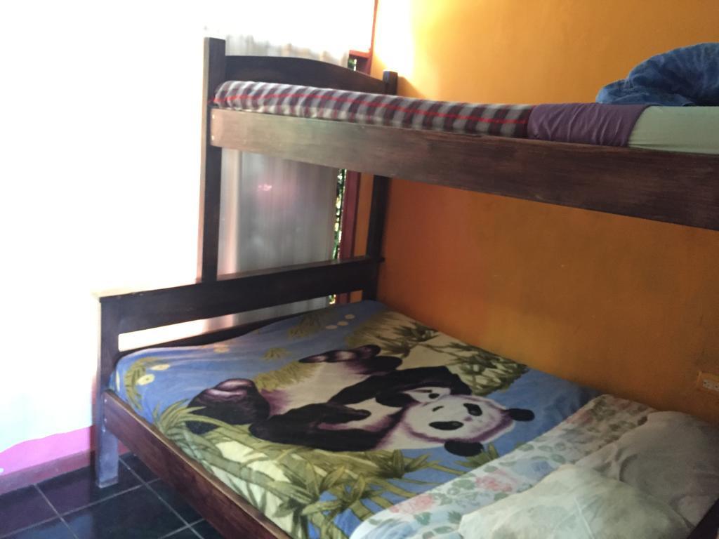 Mi Casa Tica Hostel Monteverde Екстериор снимка